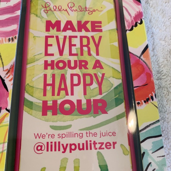 Lilly Pulitzer Apple iPhone Cover. Cover for iPhone6/6s. New in box. - Picture 3 of 7